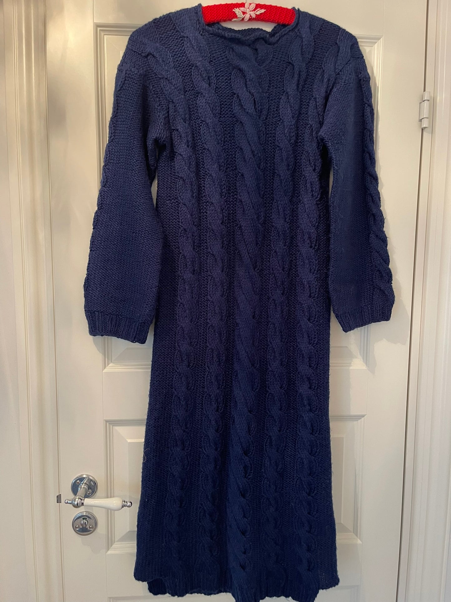 Prjónaður kjóll 21.