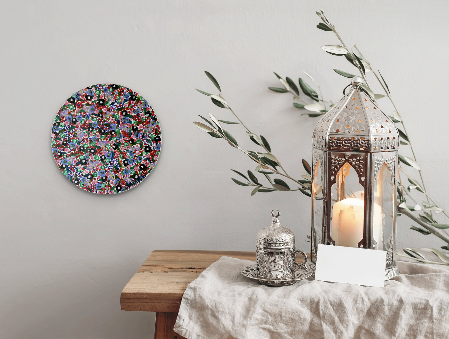 Blómadúlla 3 - Rauða - 2025, akrýl á flötum striga 30 sm. í þvermál