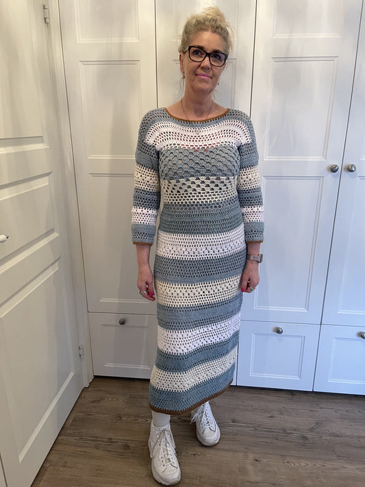 Heklaður kjóll 20.